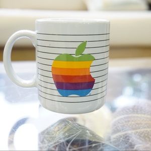 Vintage Apple computer mug